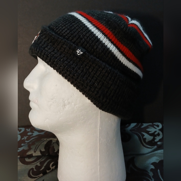 NWOT Unisex Black SF Logo Beanie - Picture 6 of 7